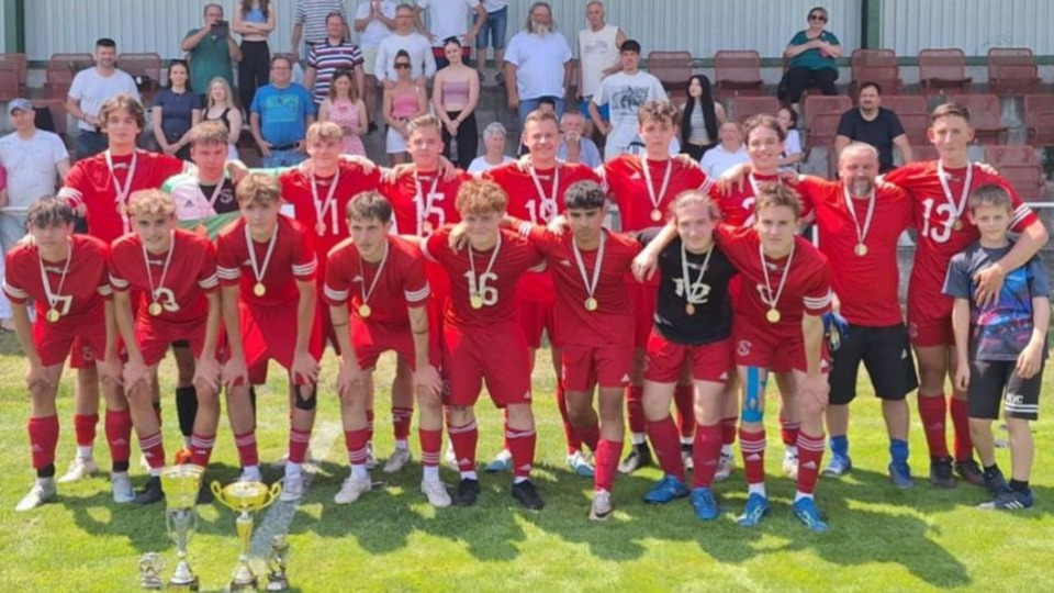 Az Egerszalók SE az U19-es Szuperkupa győztese